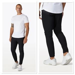 CUTS Mens Tech Stretch AO Jogger Trouser Pants in Black Size L NWT